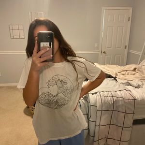 Pacsun graphic ocean wave tee
